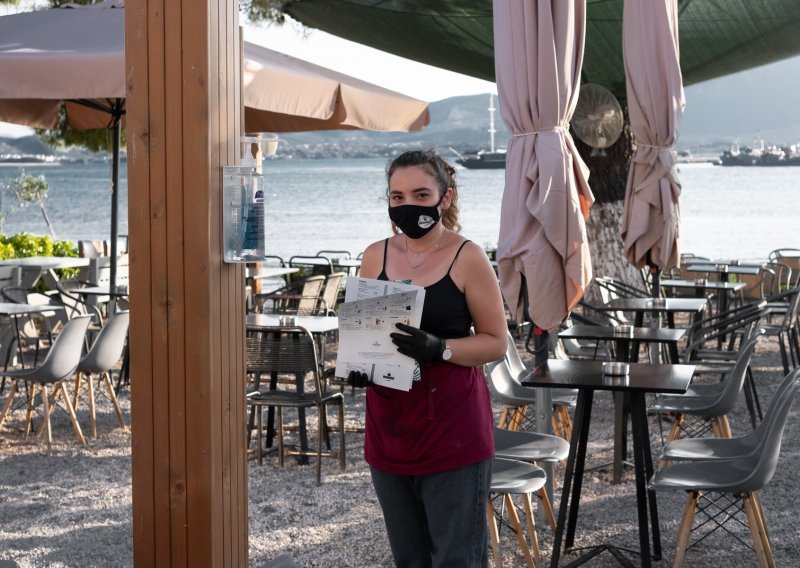 Zbog pandemije svjetski turizam izgubio oko 320 milijardi dolara prihoda, tri puta više nego tijekom globalne recesije