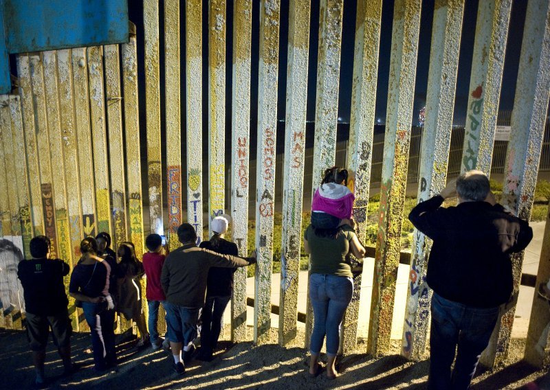 Vrhovni sud SAD-a odbio zaustaviti Trumpovu izgradnju zida na granici s Meksikom