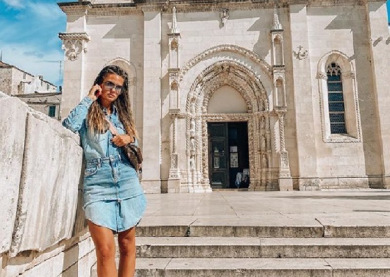 Adriana Đurđević prava je Instagram senzacija: Evo kako je mamila poglede u rodnom gradu našeg reprezentativca