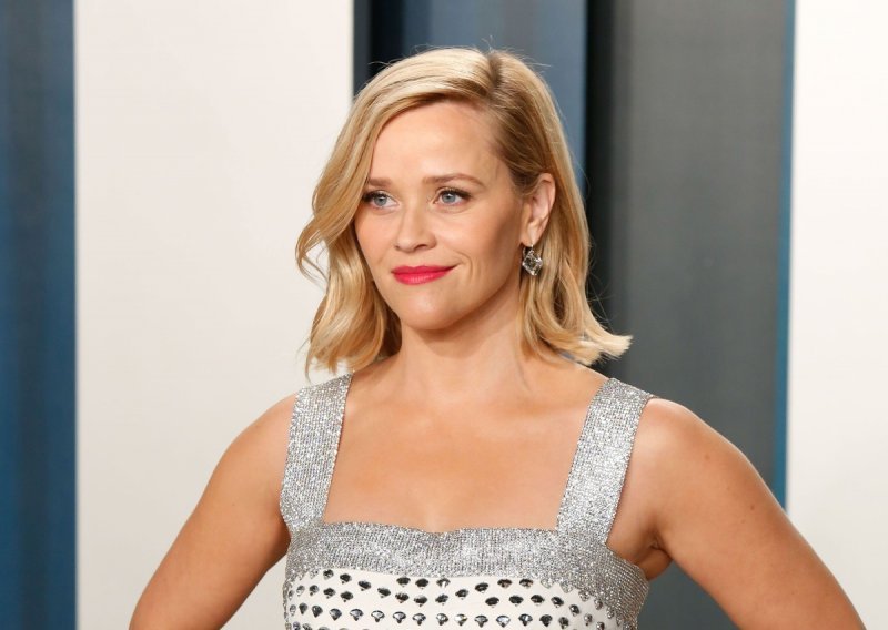 Reese Witherspoon našalila se na svoj račun i pokrenula trend na društvenim mrežama koji su pozdravile i druge holivudske zvijezde