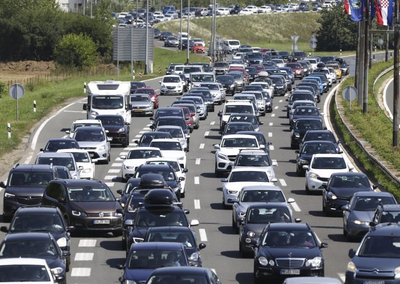 Poljak na autocesti A1 potegnuo 226 km/h