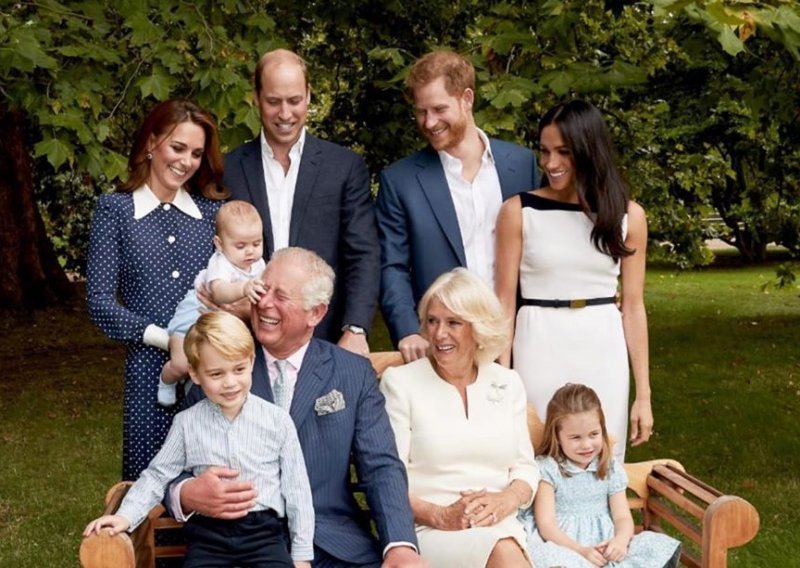 Prava istina sretnog obiteljskog prizora: Fotograf otkriva da je surađivati s kraljevskom obitelji toga dana bila noćna mora