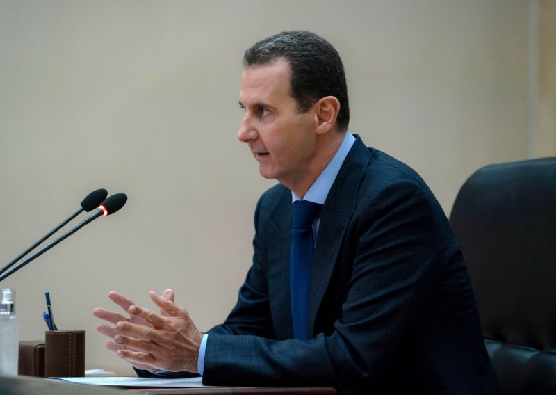 Sirijskom predsjedniku Asadu pozlilo za vrijeme govora