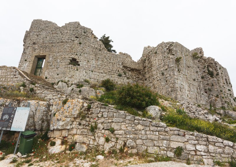 Na otoku Ugljanu pronađeni ostatci kapetanove kuće iz 1400-te