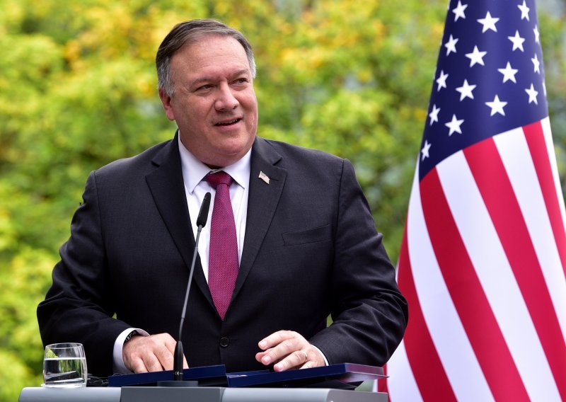 Pompeo ustraje na ponovnom uvođenju UN-ovih sankcija Iranu