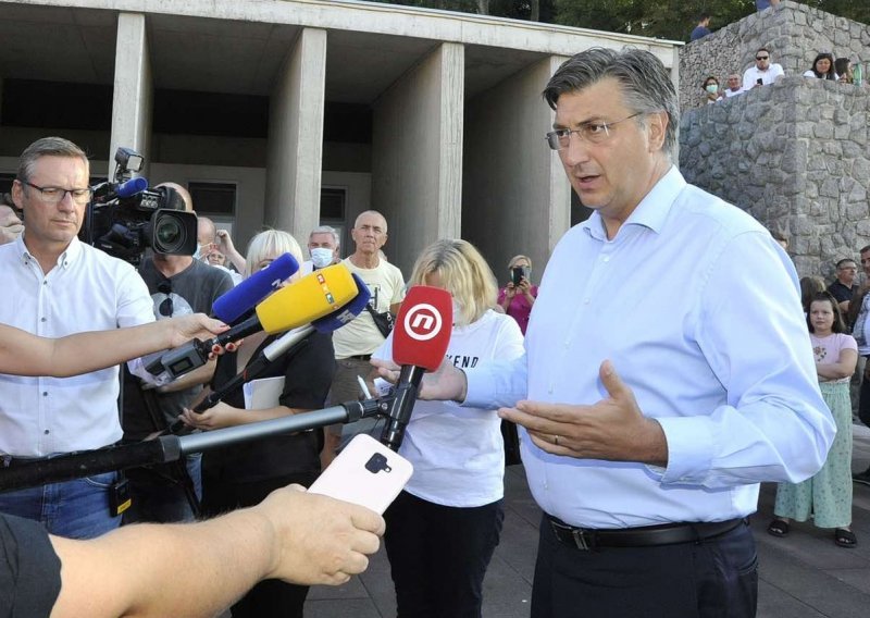 Plenković: Napravili smo dobar posao oko turizma. Mislim da je na proljeće situacija bila mnogo ozbiljnija