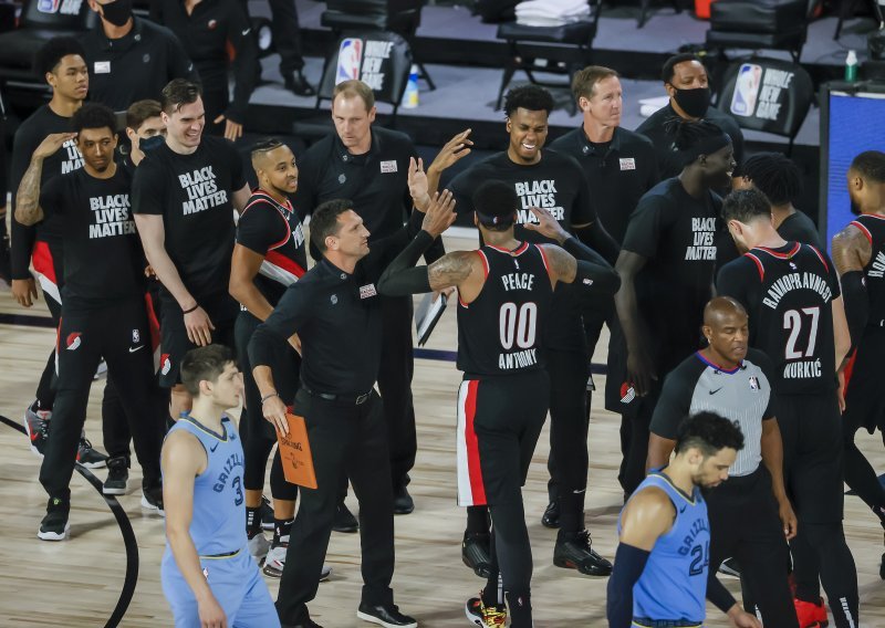 Portland pobijedio Memphis i izborio doigravanje za NBA prvaka; u prvom kolu ih čekaju LA Lakersi