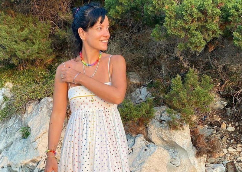 Britanska pjevačica Lily Allen ljetuje na krajnjem jugu Hrvatske