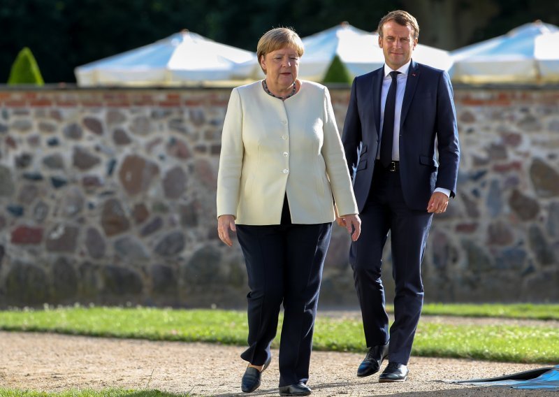 Iza zidova tvrđave, Macron and Merkel iscrtavaju smjer Europe