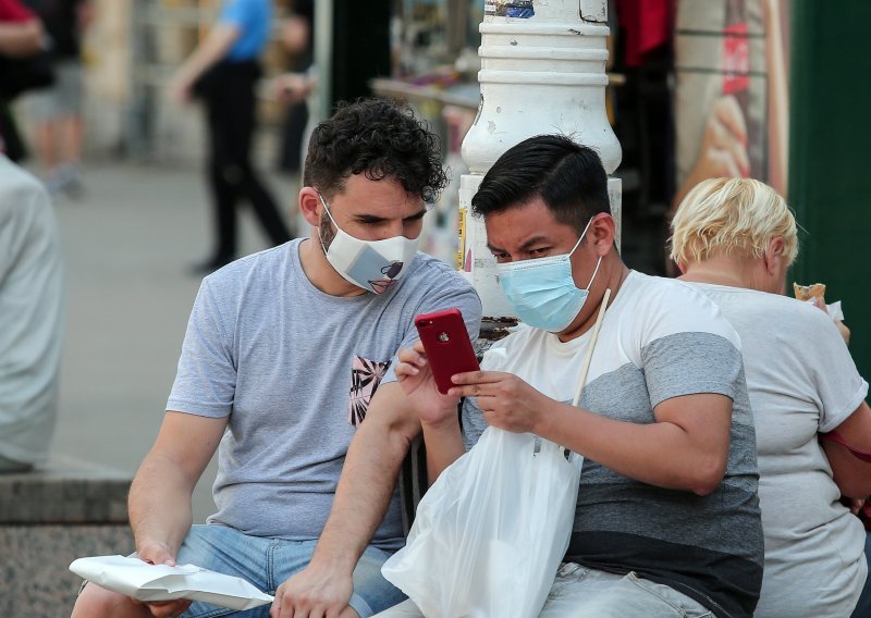 Izraelske maske za koje se tvrdi da same ubijaju virus stigle u Hrvatsku. Cijena oko 40 kuna