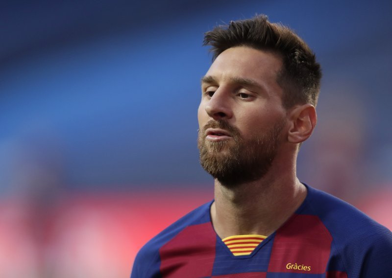 Nakon što je Messi predsjedniku rekao da odlazi iz Barcelone,  prekinuo je odmor zbog razgovora oči u oči s novim trenerom