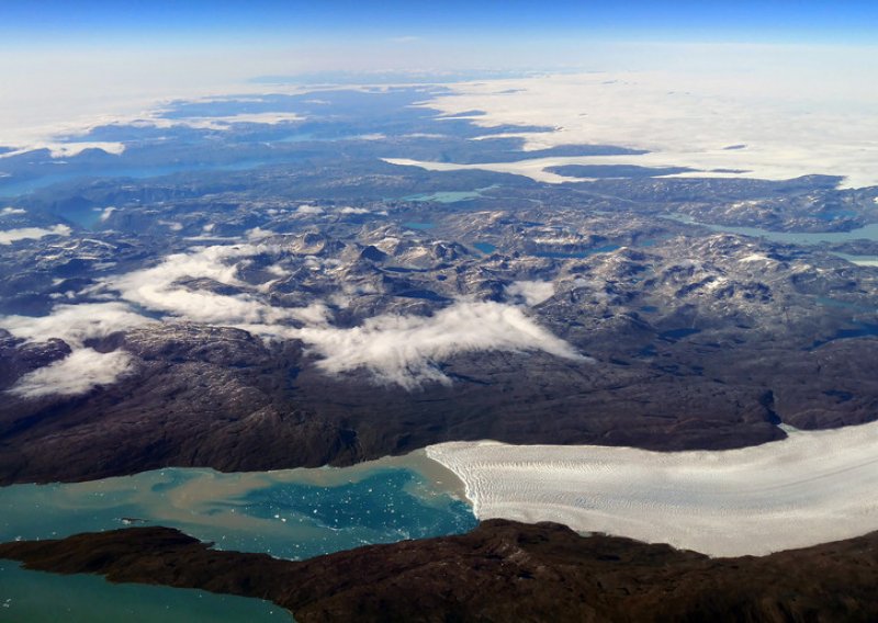 Uzbuna znanstvenika nakon nestanka pola bilijuna tona ledene ploče na Grenlandu