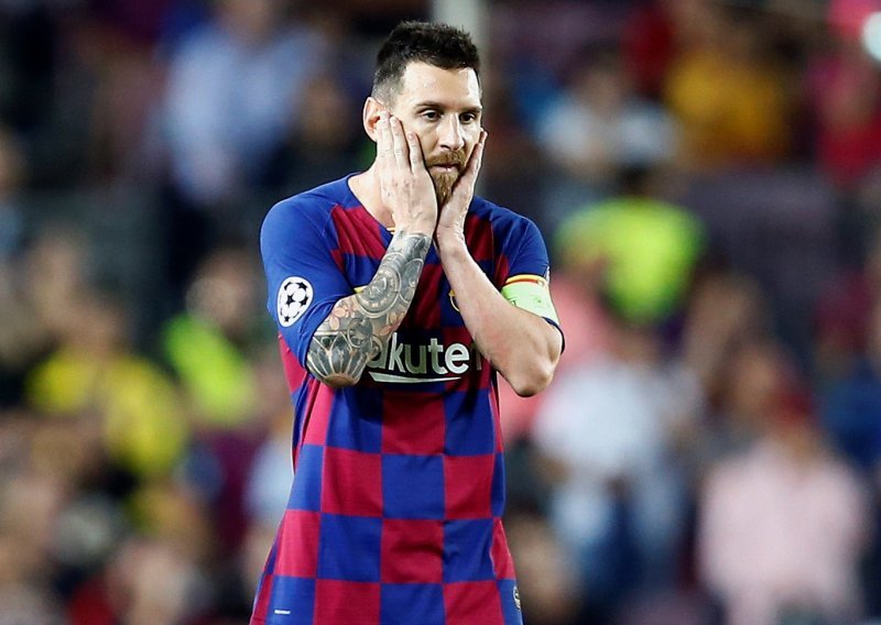 Sve je spremno za odlazak jednog od najboljih u povijesti: Leo Messi definitivno napušta Barcelonu, a katalonski div već mu je pronašao i zamjenu