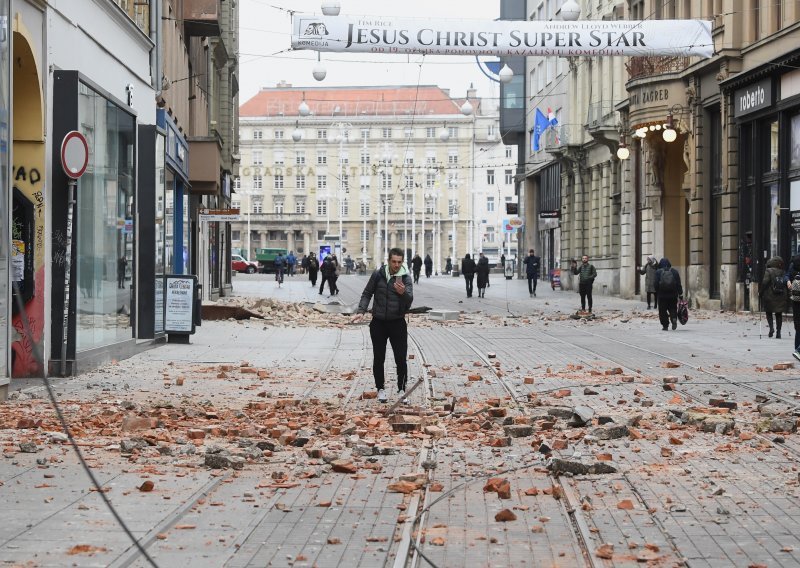 'Zakon o obnovi Zagreba omogućava zloporabe koje su već bile vidljive na primjeru naljepnica koje su zgrade dobivale'