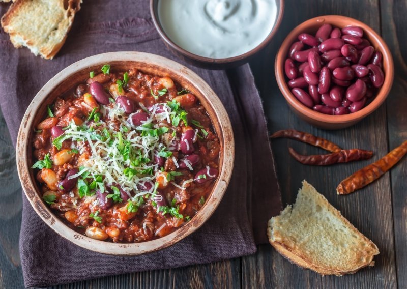 Isprobajte recept za neodoljivi chili con carne koji će zagrijati želuce vaših ukućana