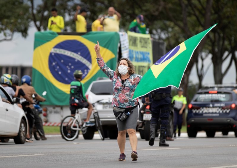 Broj umrlih u Brazilu zbog koronavirusa premašio 150.000