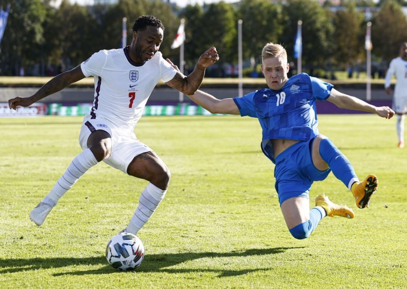 Englezi sretno slavili na Islandu; Sterling za pobjedu zabio iz penala u 91. minuti utakmice