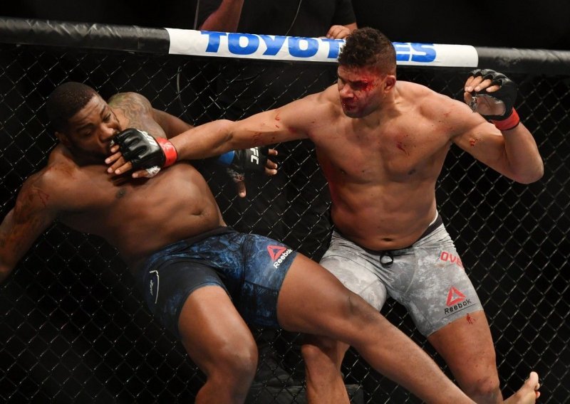 Legendarni Alistair Overeem 'obrisao pod' s 11 godina mlađim suparnikom i poručio: Može borba i u Hrvatskoj!