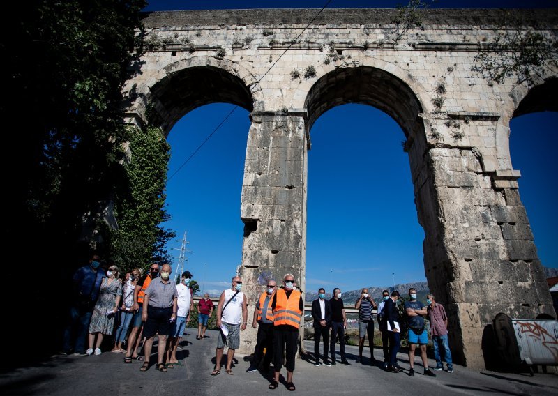 Blokada prometa u Splitu kao uopozorenje na urušavanje Dioklecijanova akvadukta