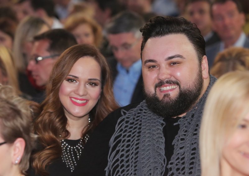 Jacques Houdek u problemima sa sinom prvašićem: 'Ovo je neka sasvim nova razina huliganstva'