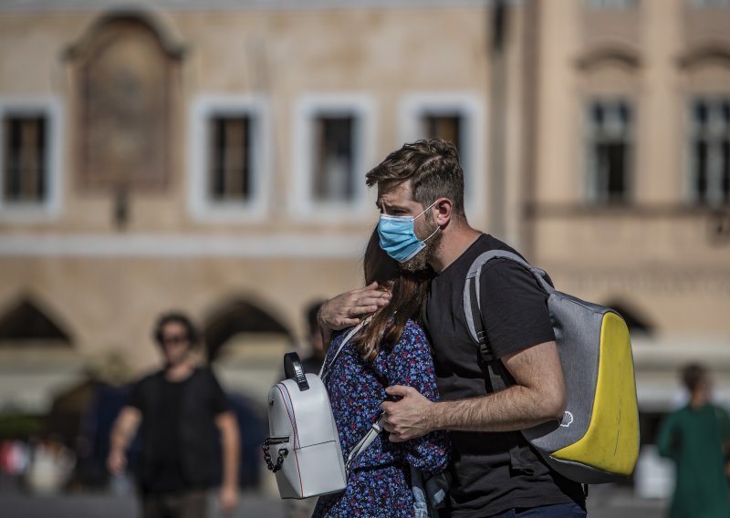 Koronavirus u sve više škola, ušao i u bolnice, a WHO upozorava na nedostatak solidarnosti