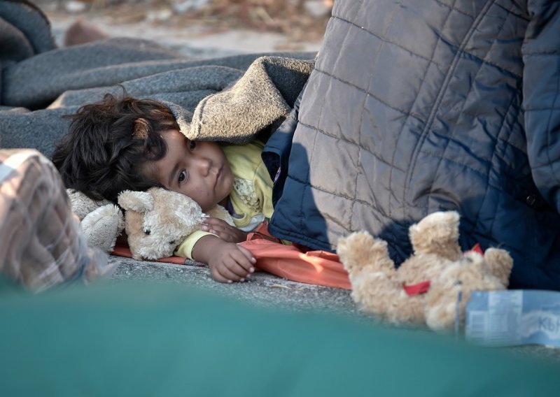 Nakon požara u izbjegličkom kampu Moria u Grčkoj, Hrvatska spremna za prihvat 12 djece