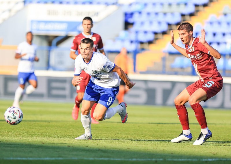 Osijek zabio još jedan pogodak gostima iz Rijeke; domaćin pod vodstvom Nenada Bjelice stigao do prve pobjede