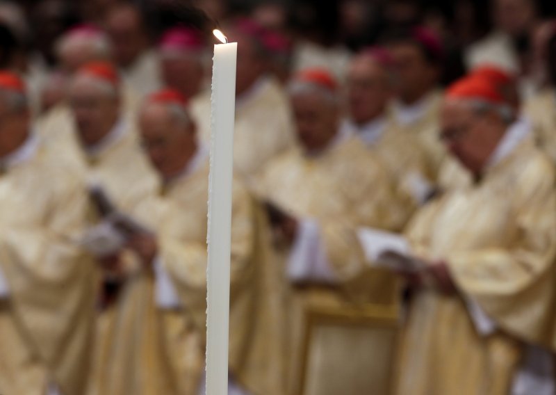 Papa kardinalski zbor 'pomaknuo prema jugu'
