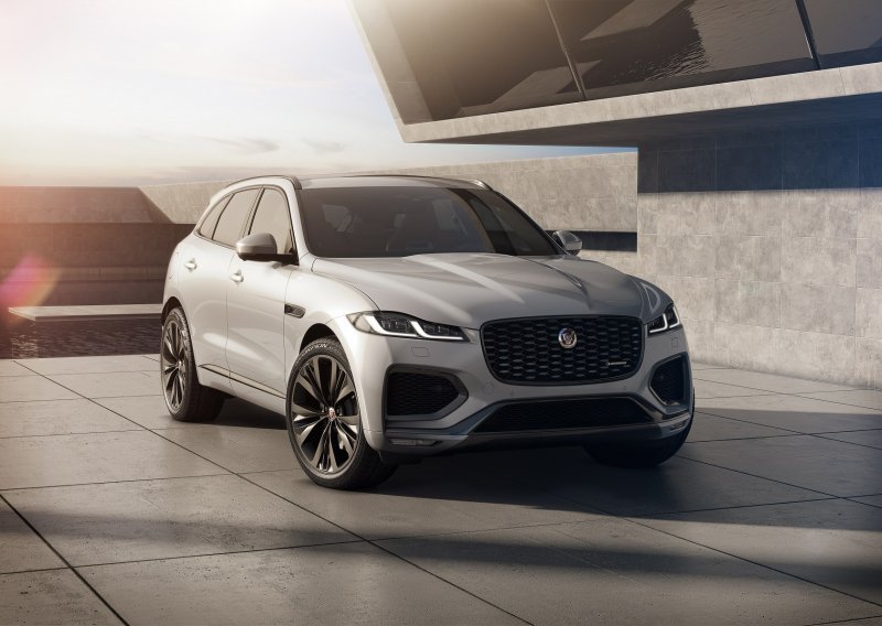 [FOTO/VIDEO] Jaguar predstavio novi F-PACE: luskuzan, povezan i elektrificiran