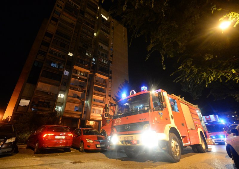 [FOTO/VIDEO] Požar u Travnom u blizini mjesta gdje je jutros bila eksplozija