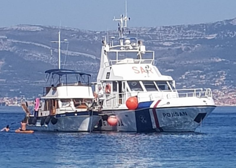 Jugo kod Paga napravilo kaos: Troje spašenih iz mora, Talijan poginuo