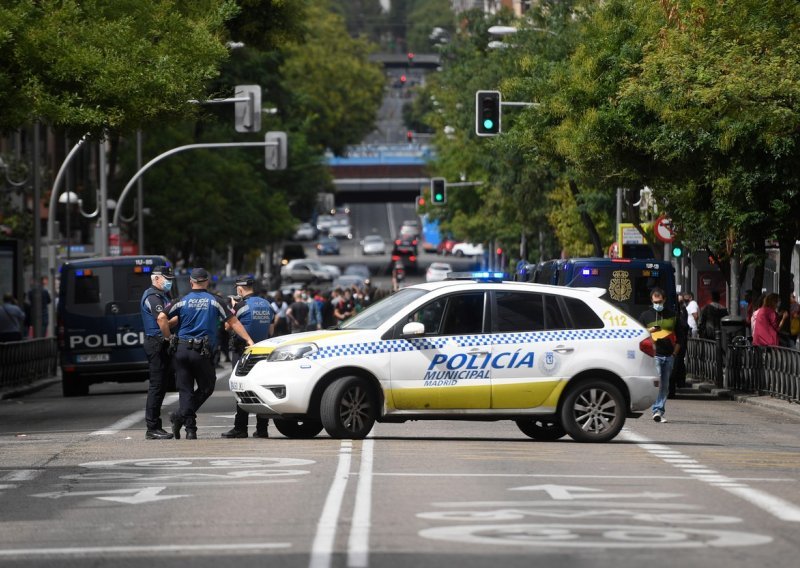 Policija ograničava kretanje 855.000 stanovnika Madrida