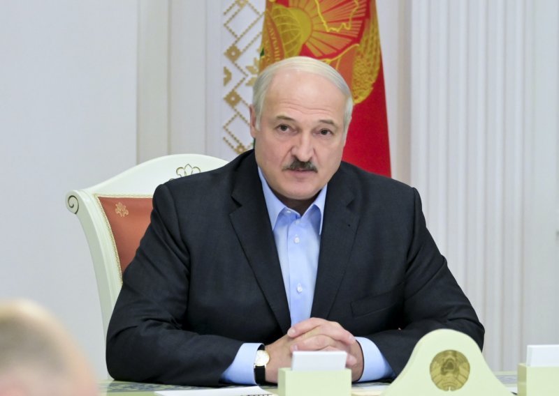 Lukašenko iznenada prisegnuo za novi predsjednički mandat