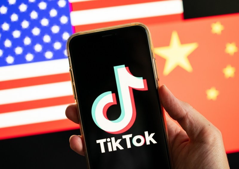 Indija je zabranila TikTok, SAD želi isto. Što znamo o mreži čiji algoritam potencijalno štetne sadržaje servira neljudskom brzinom