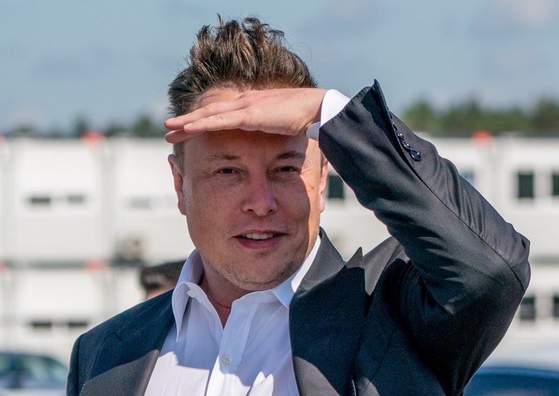 Musk u isti dan dva put pozitivan, dva put negativan s istim testovima