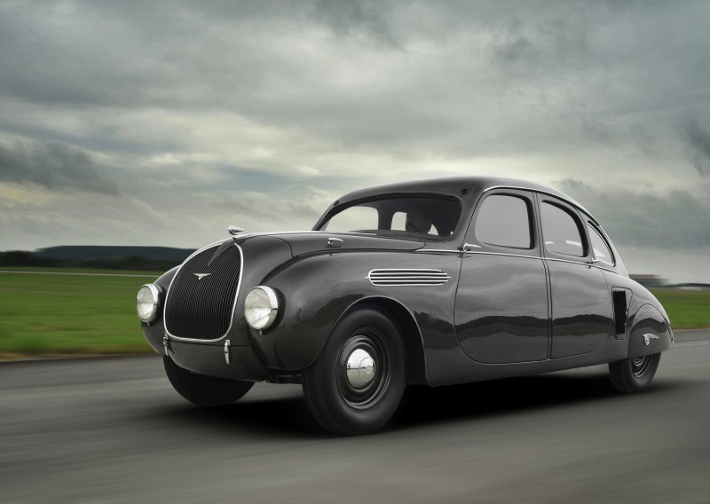 [FOTO/VIDEO] Škoda 935 Dynamic; jedini primjerak prototipa limuzine oblika 'kapljice suze' iz 1935.