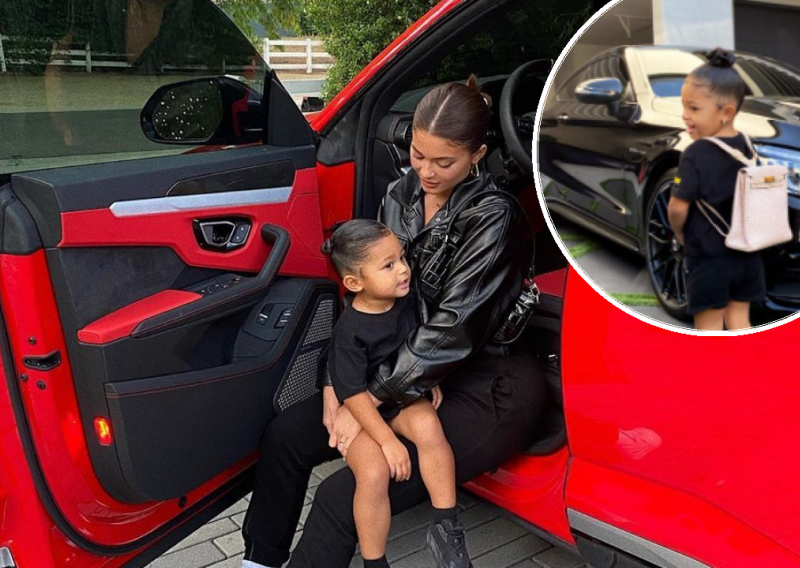 Ona na svojoj mezimici ne štedi: Kylie Jenner kćerkici nabavila ruksak od 12 tisuća dolara za odlazak u vrtić