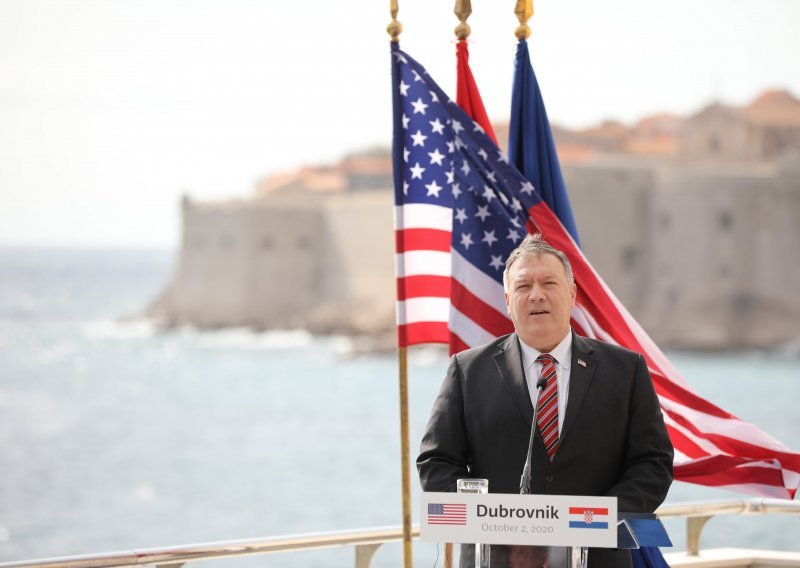 Kinesko veleposlanstvo: Pompeo neutemeljeno kleveće Kinu kako bi 'potkopao kinesko-hrvatske odnose'