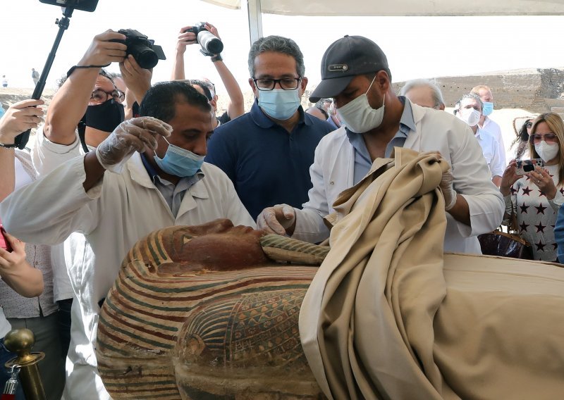 [FOTO] Egipatski arheolozi pronašli 59 lijesova starih 2600 godina