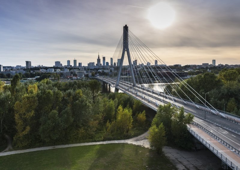 Češka i Poljska imaju nove rekordne brojeve oboljelih; uvode još strože mjere