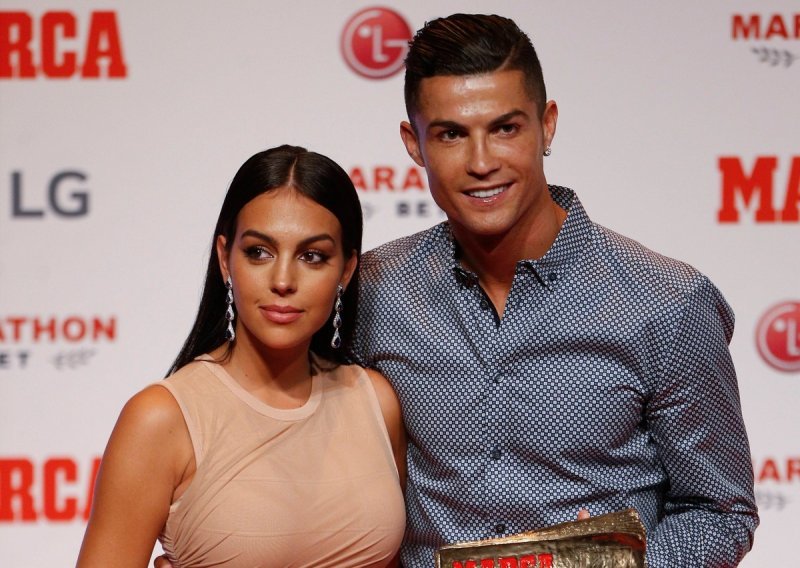 Na uređenje svog doma Georgina Rodriguez i Cristiano Ronaldo potrošili su milijune, no jednoj stvari od samo 100 kuna nisu odoljeli