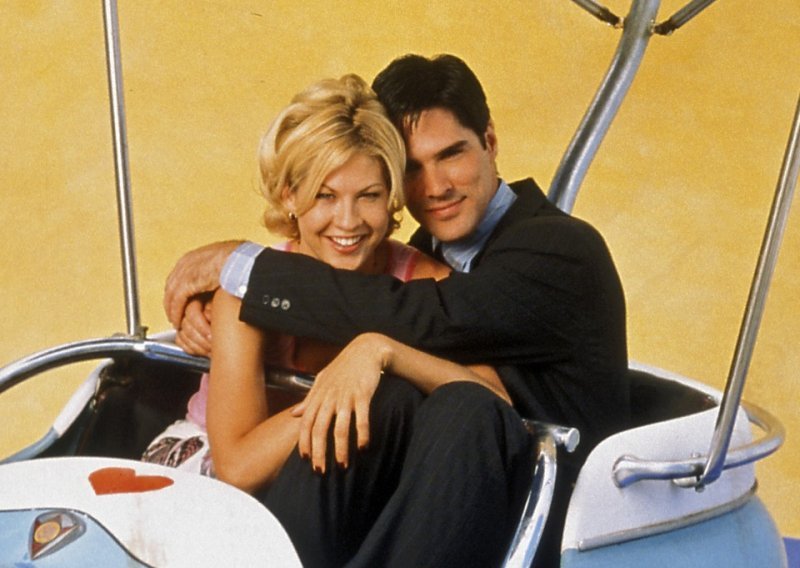 Sjećate li se serije Dharma & Greg? Nismo se mogli ne zapitati gdje su danas glavni glumci i kako izgledaju