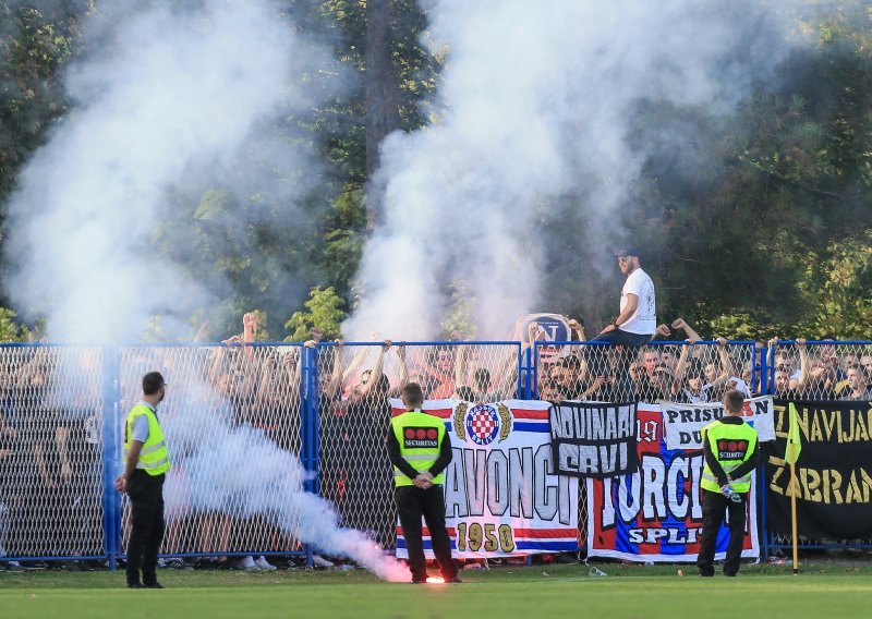 Hajduk u gostima: Zbog narušavanja javnog reda i mira privedeno deset navijača