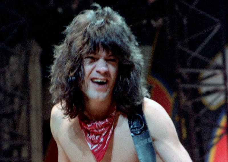 U 66. godini života preminuo jedan od najvećih gitarista svih vremena i osnivač Van Halena