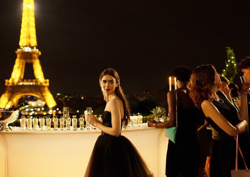 Francuski kritičari bjesne zbog nove Netflixove serije: 'Emily u Parizu' je klišeizirana slika glavnog grada i Francuza