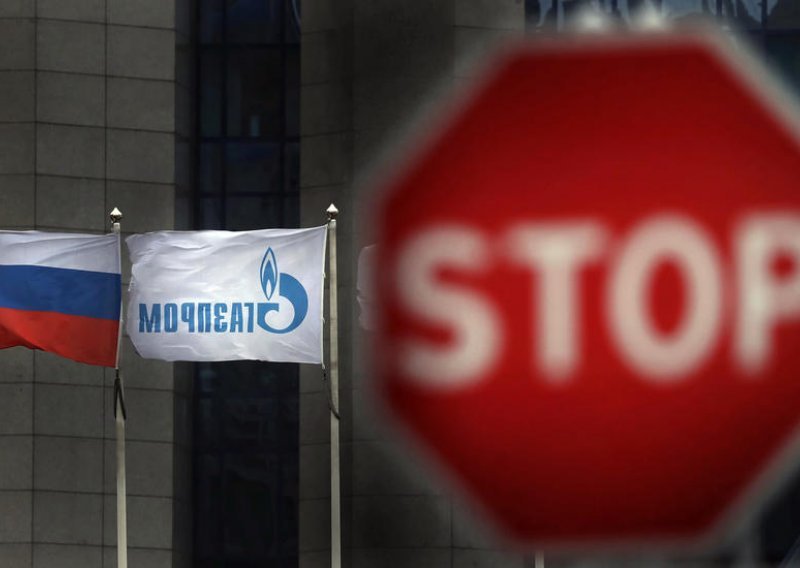 Gazprom: Nemiri u Ukrajini i Bjelorusiji mogli bi ugroziti transport plina u Europu