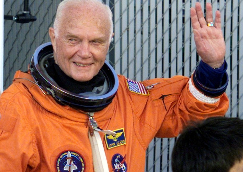 Preminuo astronaut John Glenn