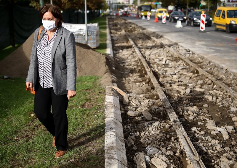 U Sarajevu od četvrtka maske obvezne i na otvorenome, kazne 2000 kuna