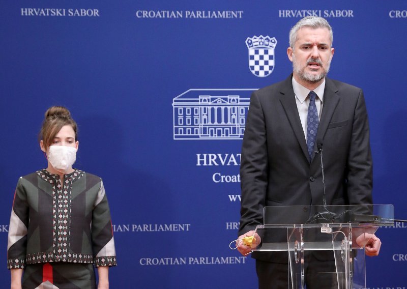 [FOTO/VIDEO] Raspudić prozvao Plenkovića: Lešinarski, politički i moralno neodgovorno je donositi zaključke o radikalizaciji dok ne završi istraga