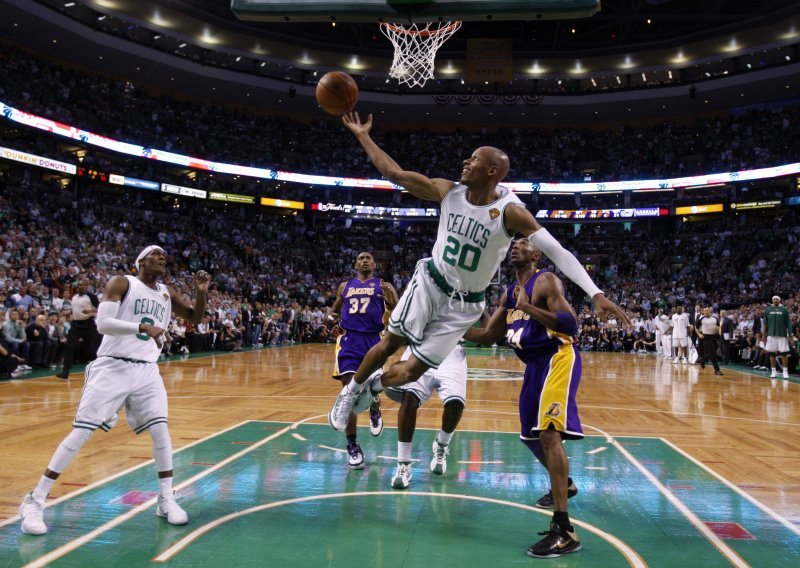 Celticsi porazili Lakerse i izjednačili na 2:2